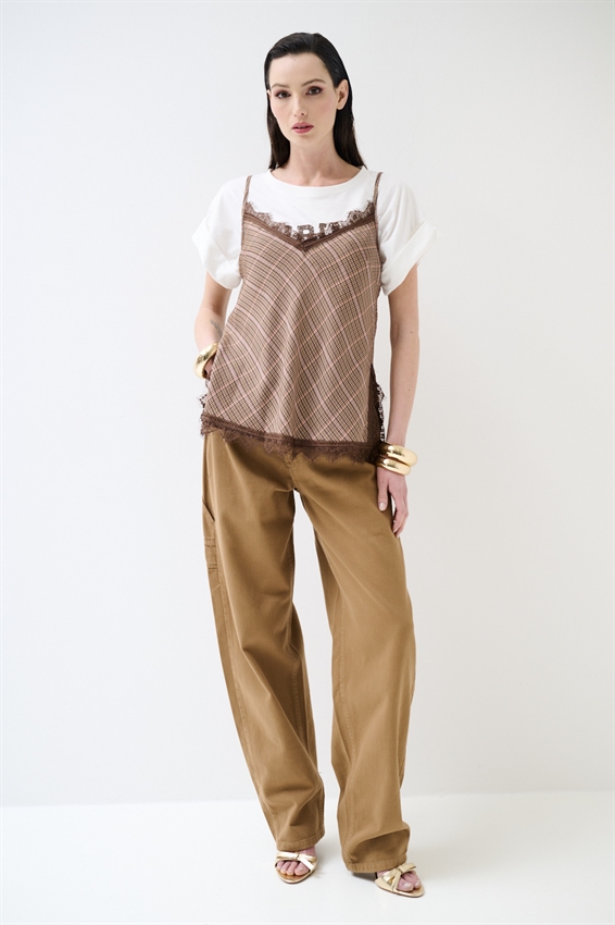 TOP A QUADRO CON BRETELLE E PIZZO NOCCIOLA