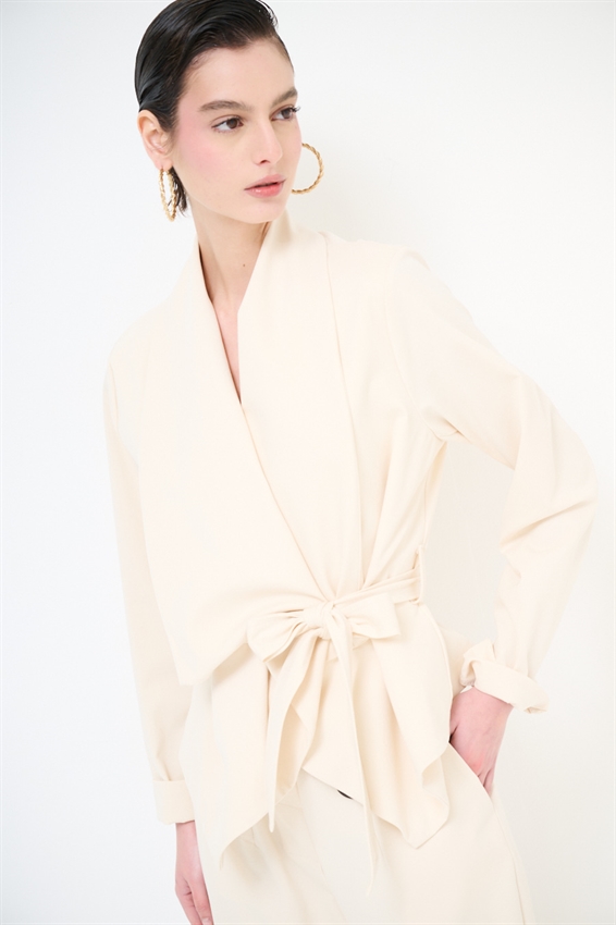 GIACCA KIMONO CON CINTURA IN PUNTO MILANO BURRO