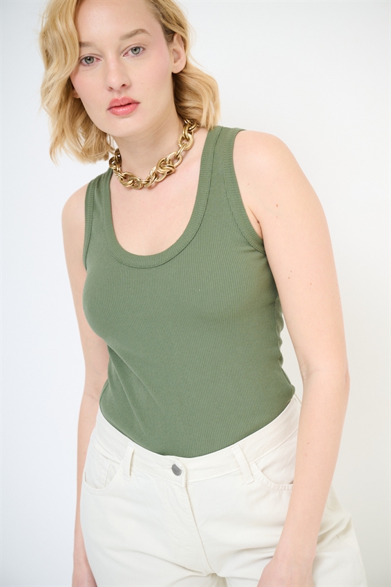 CANOTTA COSTINA CON SCOLLO VERDE MILITARE