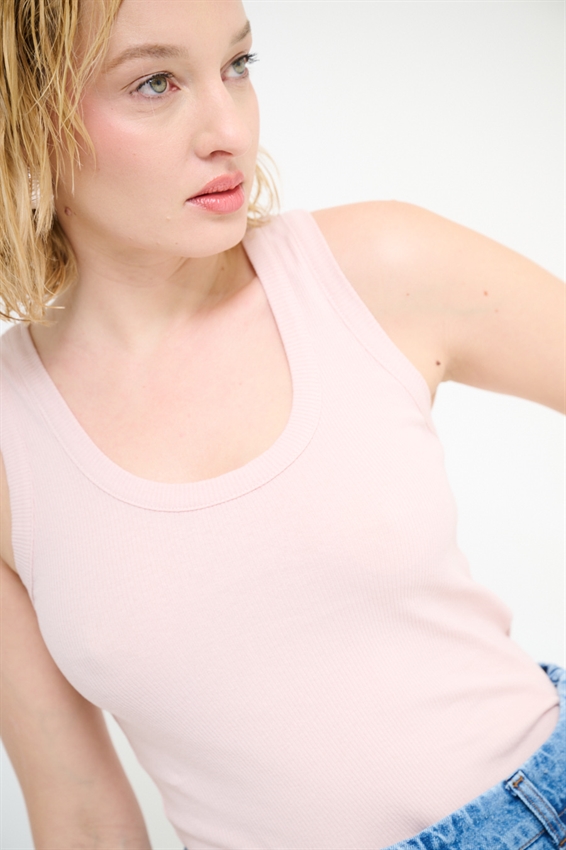 CANOTTA COSTINA CON SCOLLO ROSA