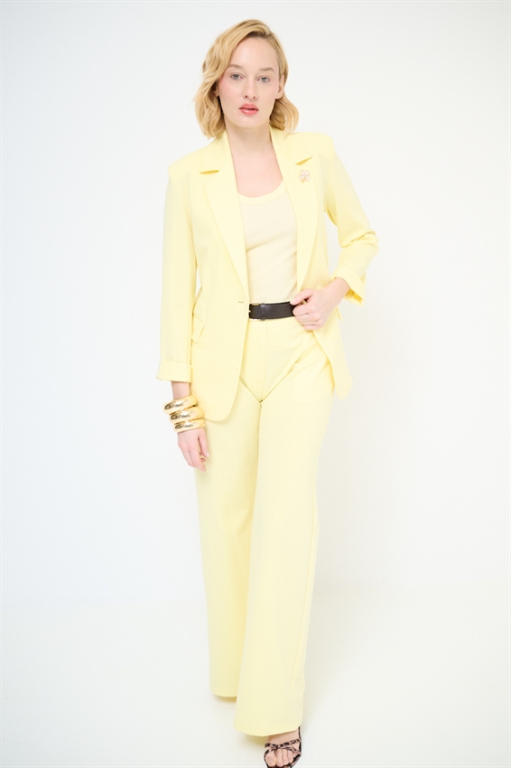 GIACCA BASIC PUNTO MILANO CON PATTINE E SPILLE GIALLO