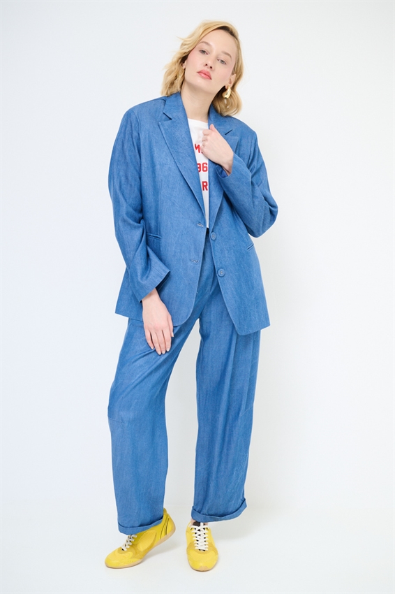 GIACCA A DUE BOTTONI CON PATTINE BLU