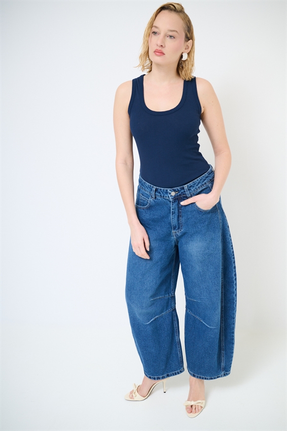 JEANS BALLOON CON IMPUNTURE GINOCCHIA BLU SCURO