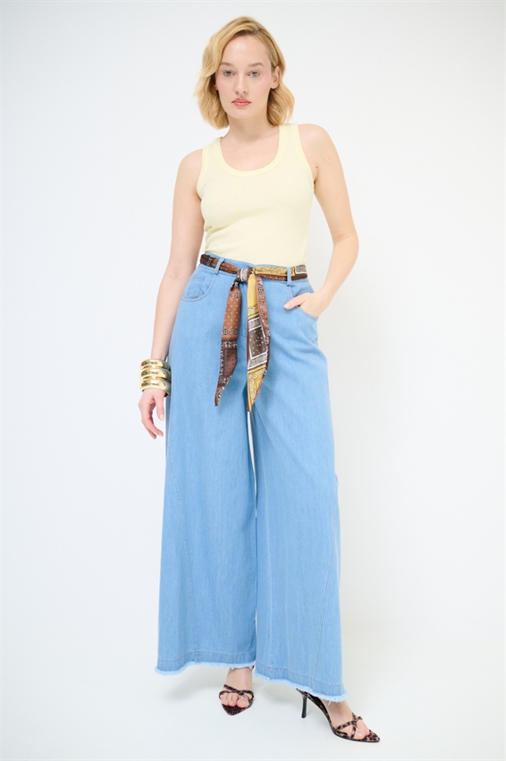 JEANS PALAZZO FONDO TG. VIVO CON BANDANA BLU CHIARO