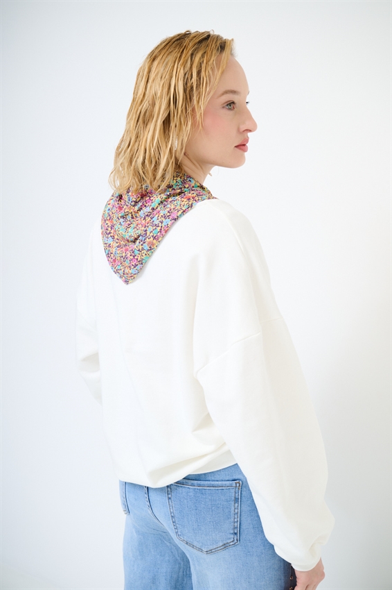 FELPA OVER SCOLLO V + FOULARD PANNA