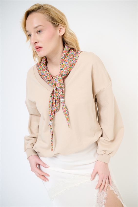 FELPA OVER SCOLLO V + FOULARD SABBIA