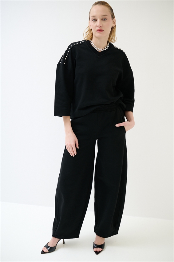 FELPA OVER MEZZA MANICA CON APPLICAZIONI SPALLA NERO