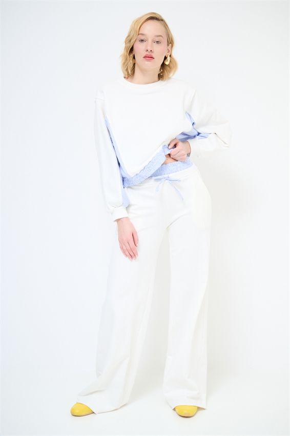 PANTALONE LARGO IN FELPA CON DOPPIO CINTURINO PANNA