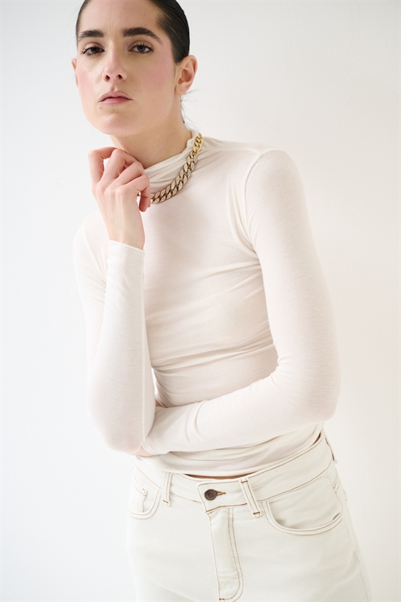 MAGLIA BASIC MEZZO COLLO MODAL PANNA