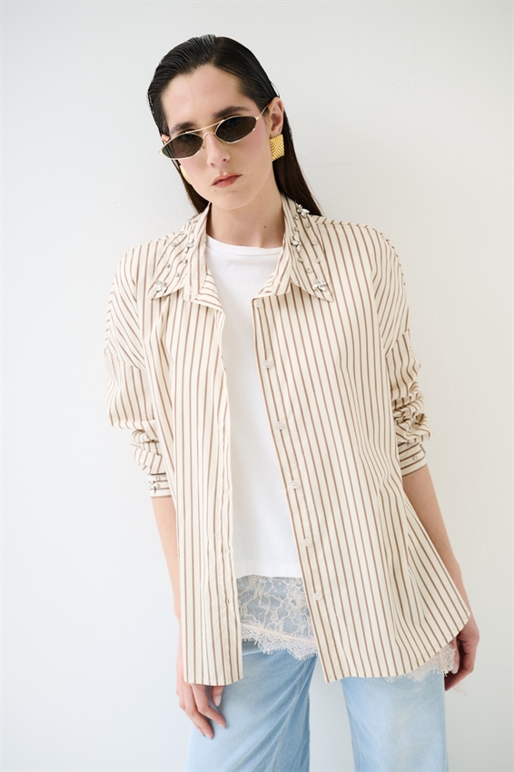 CAMICIA OVER RIGA CON CASTONI MORO