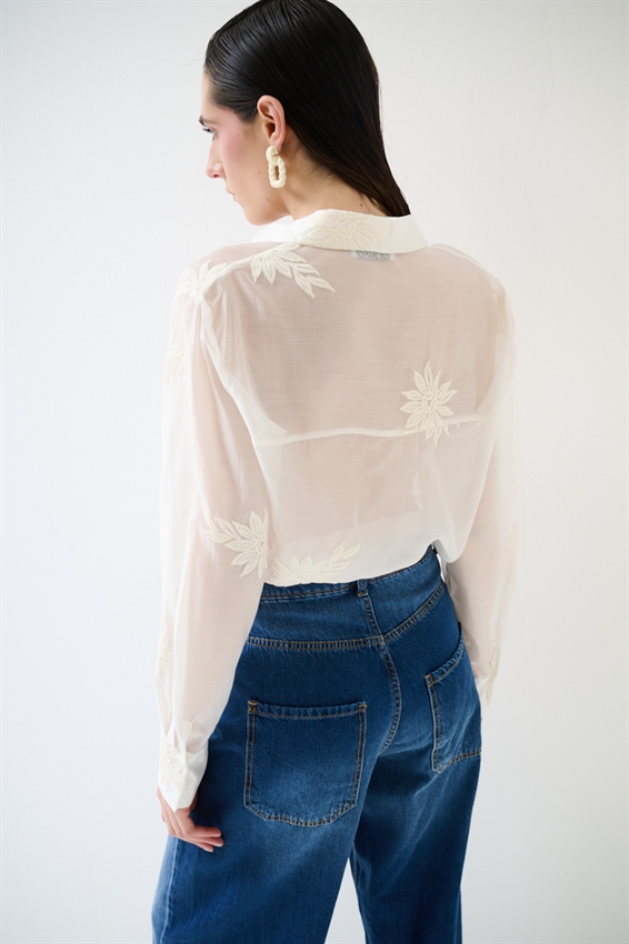 CAMICIA BASIC LYOCELL CON RICAMO BURRO