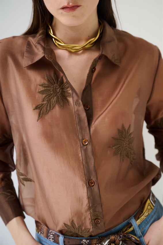 CAMICIA BASIC LYOCELL CON RICAMO TABACCO