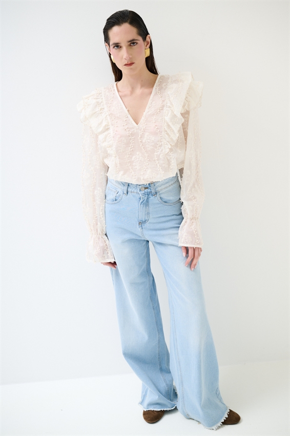 BLUSA CON RICAMO E SCOLLO A V PANNA