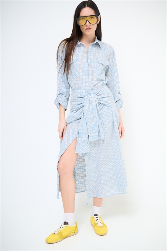 GONNA A QUADRI CON BOTTONI DAVANTI CELESTE