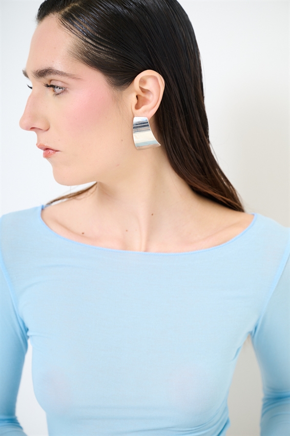 MAGLIA SCOLLO BARCA TAGLIO VIVO MODAL CELESTE